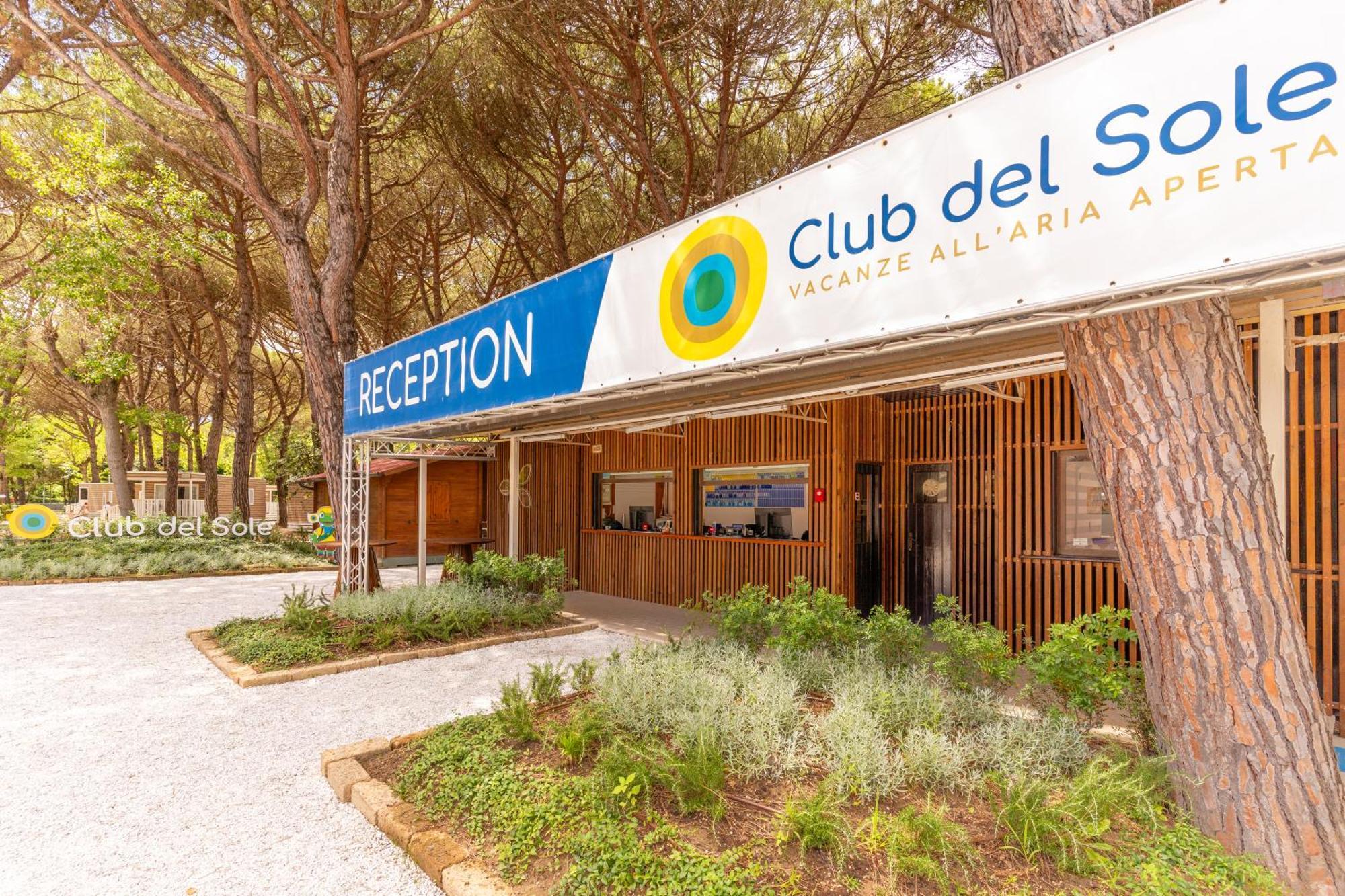 Отель Club Del Sole Viareggio Family Collection Торре-дель-Лаго-Пуччини Экстерьер фото